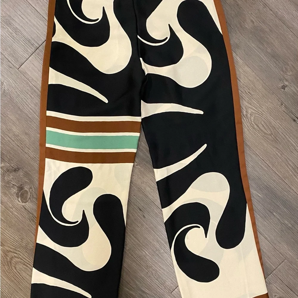 Zara Printed Wide Leg Trousers - Picture 9 of 9